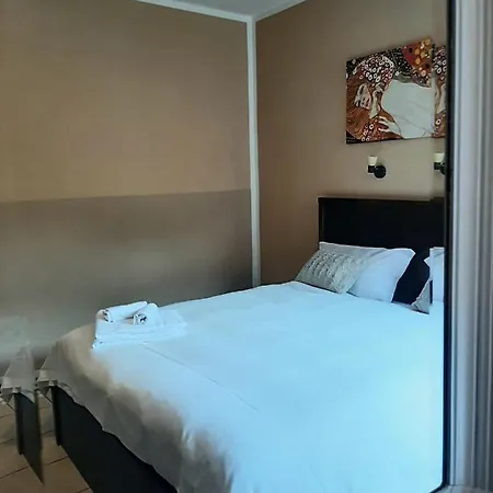Porto Vecchio Con Parcheggio A Pochi Passi Dal Castello Bed & Breakfast *