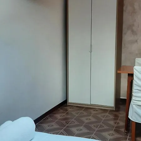 Porto Vecchio Con Parcheggio A Pochi Passi Dal Castello Bed & Breakfast Malcesine