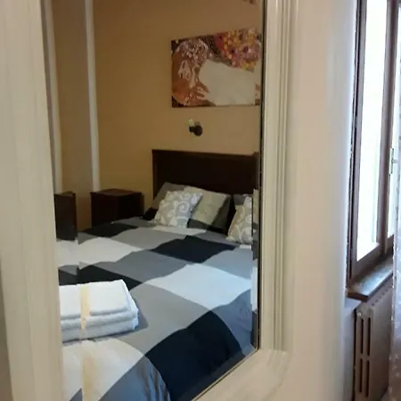 Porto Vecchio Con Parcheggio A Pochi Passi Dal Castello * Malcesine